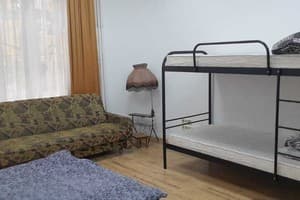 Хостел Alabama. Апартаменты 6-местный А2 5