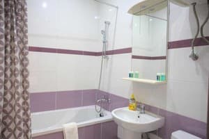 Мини-отель The Apartments. Эконом двухместный без окон 2